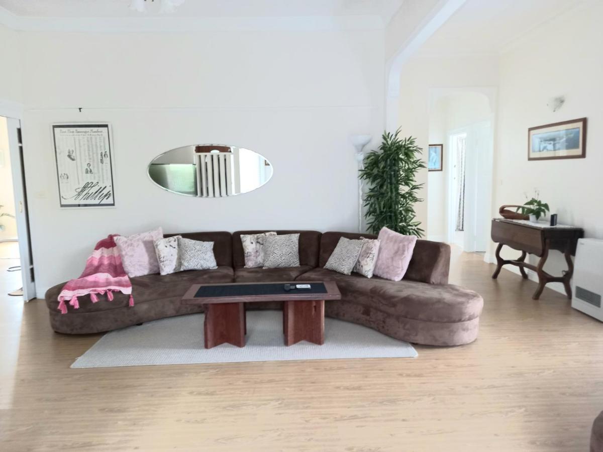 Ocean Aspect And Central To Cbd - Cosheirm Apartments On Merri Warrnambool Bagian luar foto